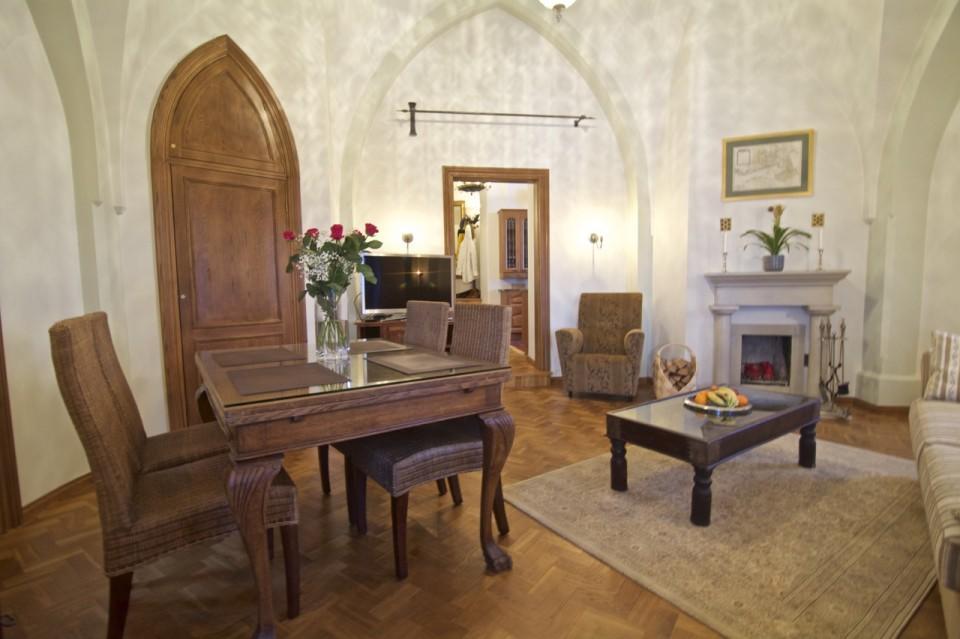 Rapunzel Tower Apartment Tallinn Exterior photo