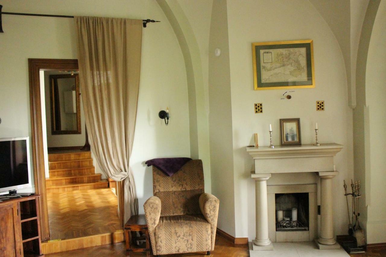 Rapunzel Tower Apartment Tallinn Exterior photo